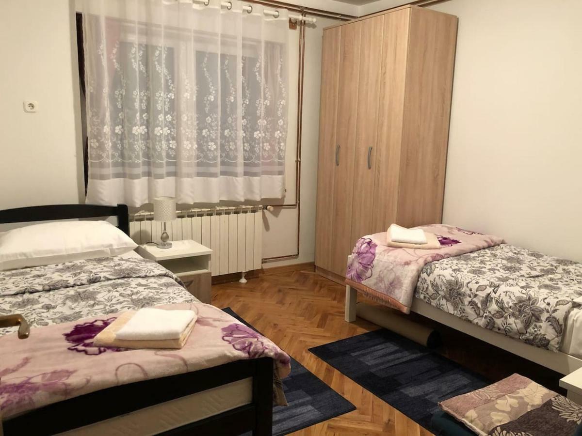 Apartment Dada Бйеловар Екстериор снимка